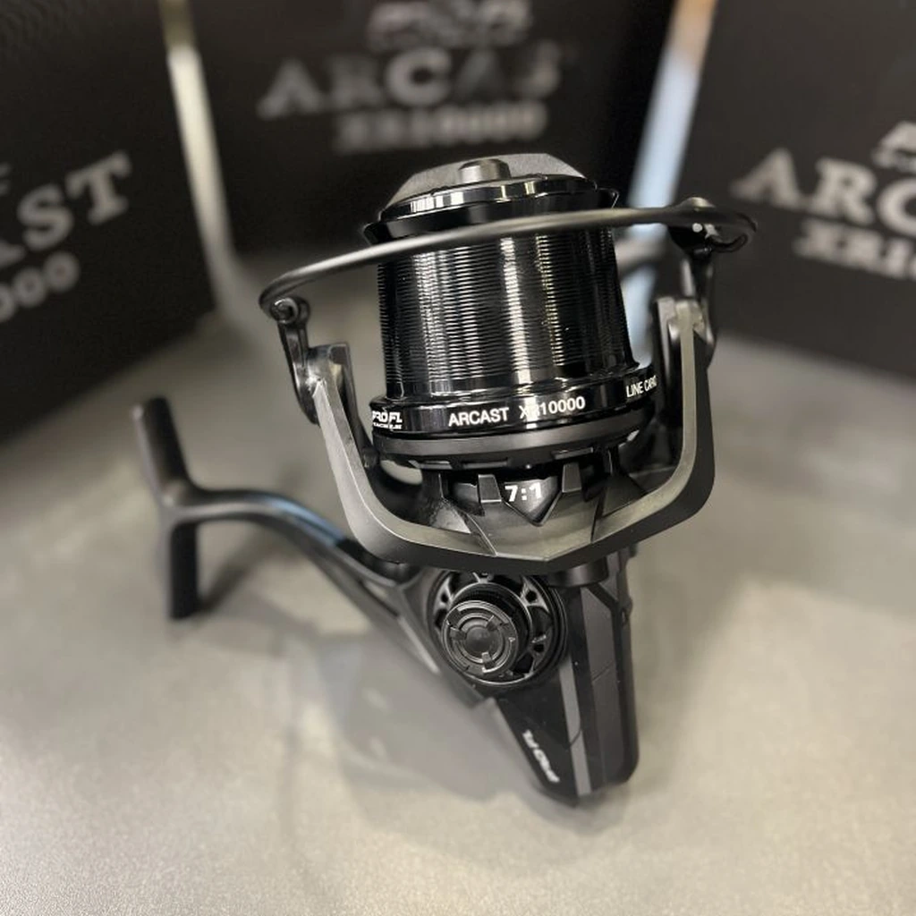 Макара PRO FL Arcast XR 10 000